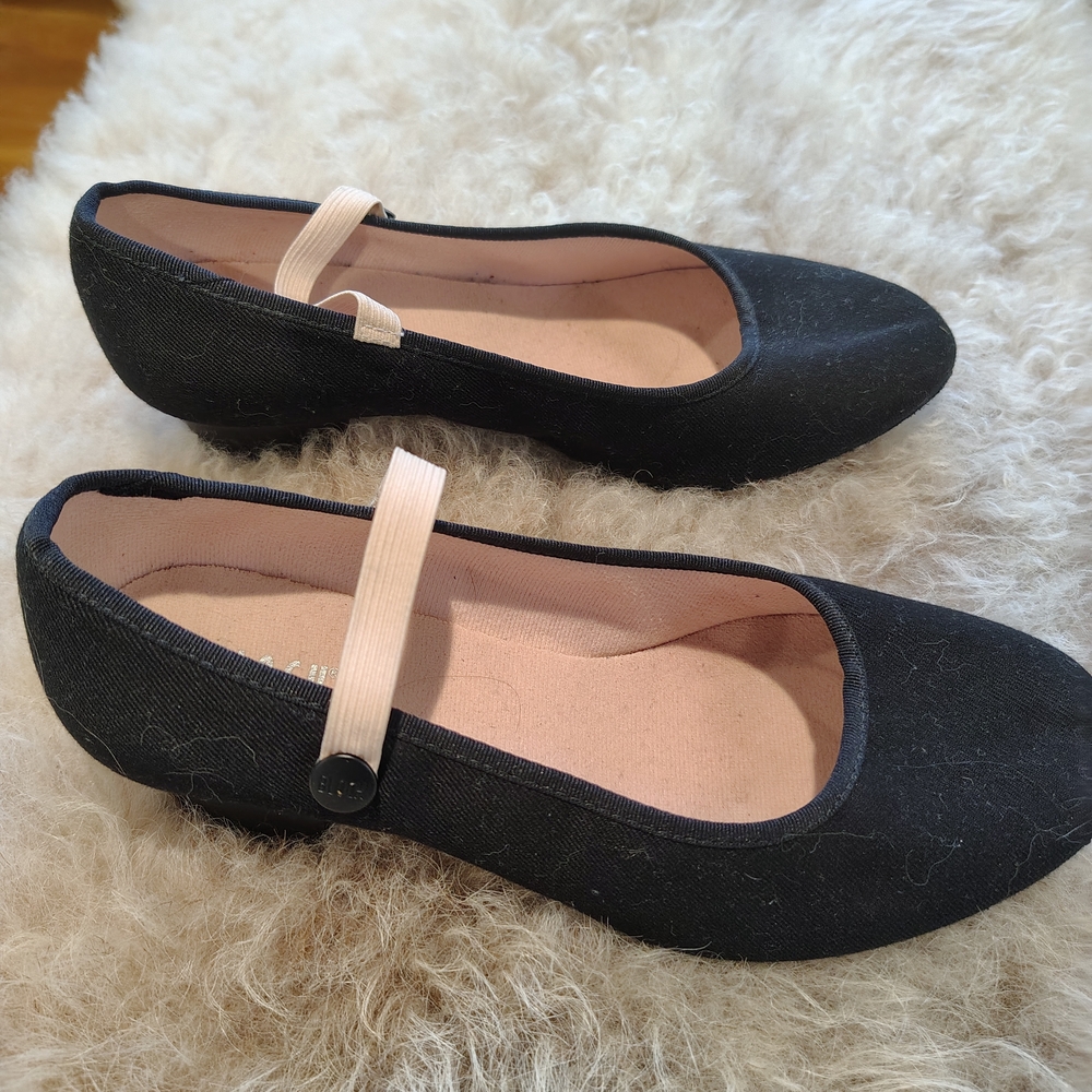 Bloch Black Flats with Beige Strap